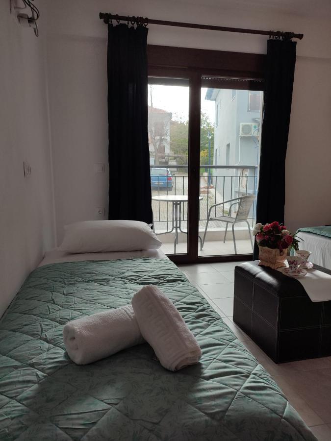 Apartmán New Era Polychrono Exteriér fotografie